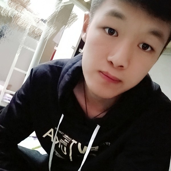 罐头丶的照片
