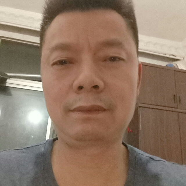 单身蹁跹柚子的照片