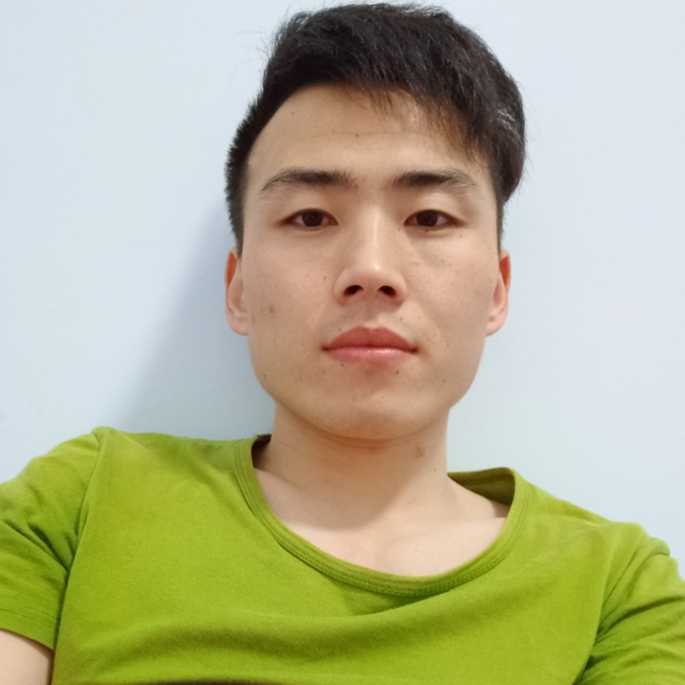 慕容逸的照片