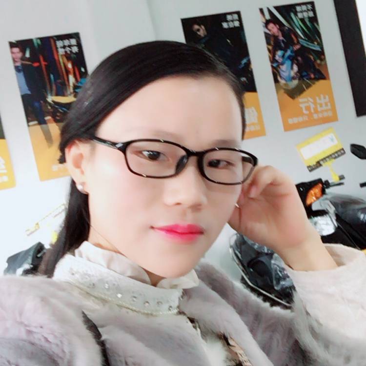 静静怜听的照片