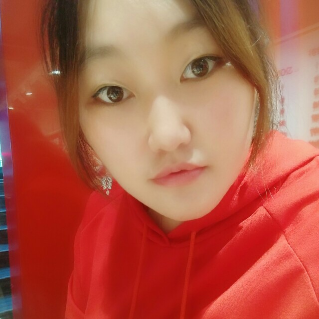 我是小莉的照片