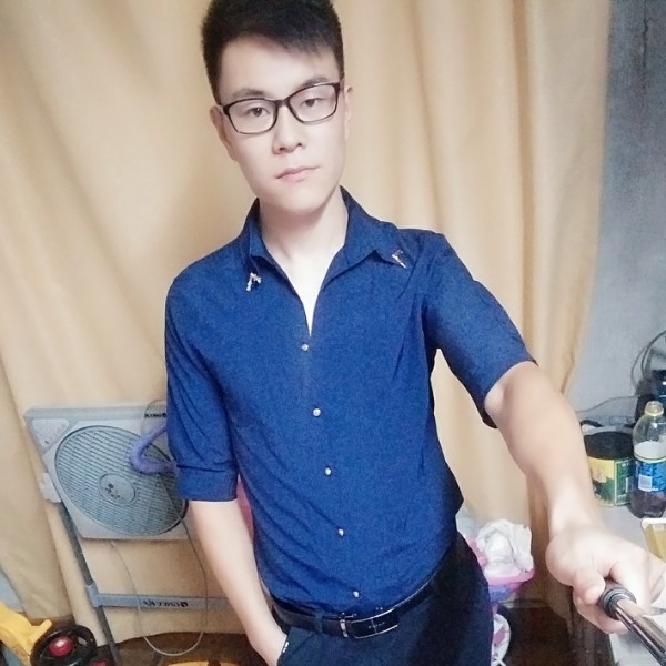创业小青年25的照片