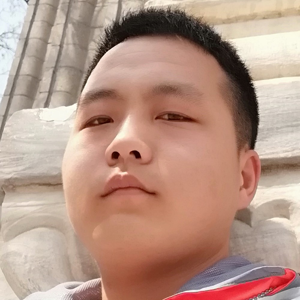 洛尘坚定的照片
