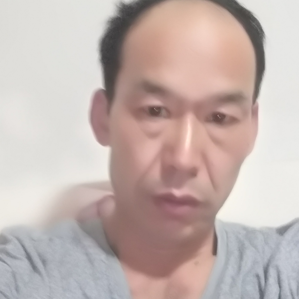 山岚纯情的照片