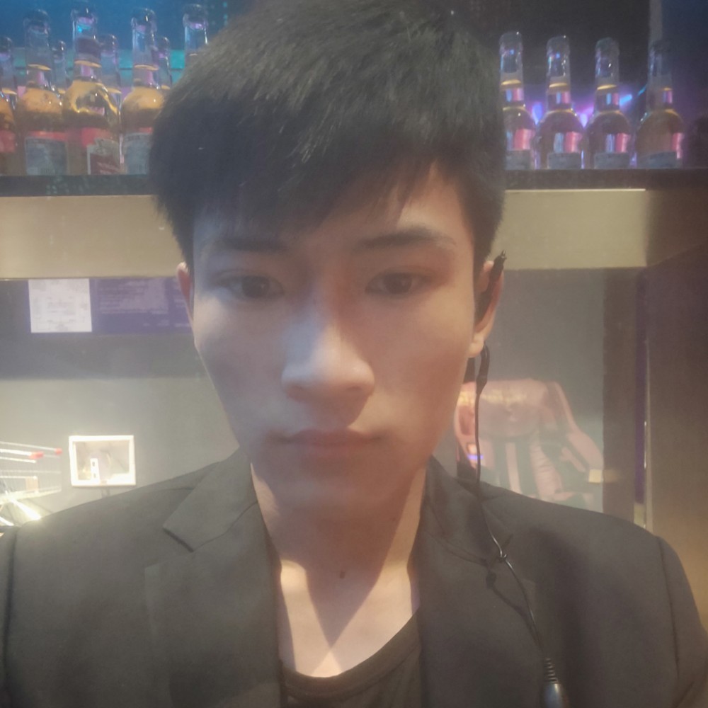 孤独如痴的照片