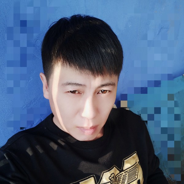 单纯黑米的照片