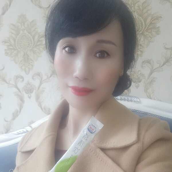 烟雨菲的照片