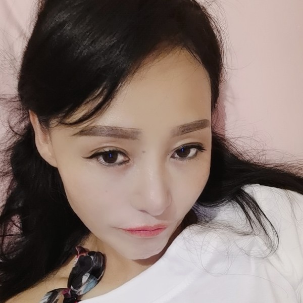 纳兰珠儿的照片