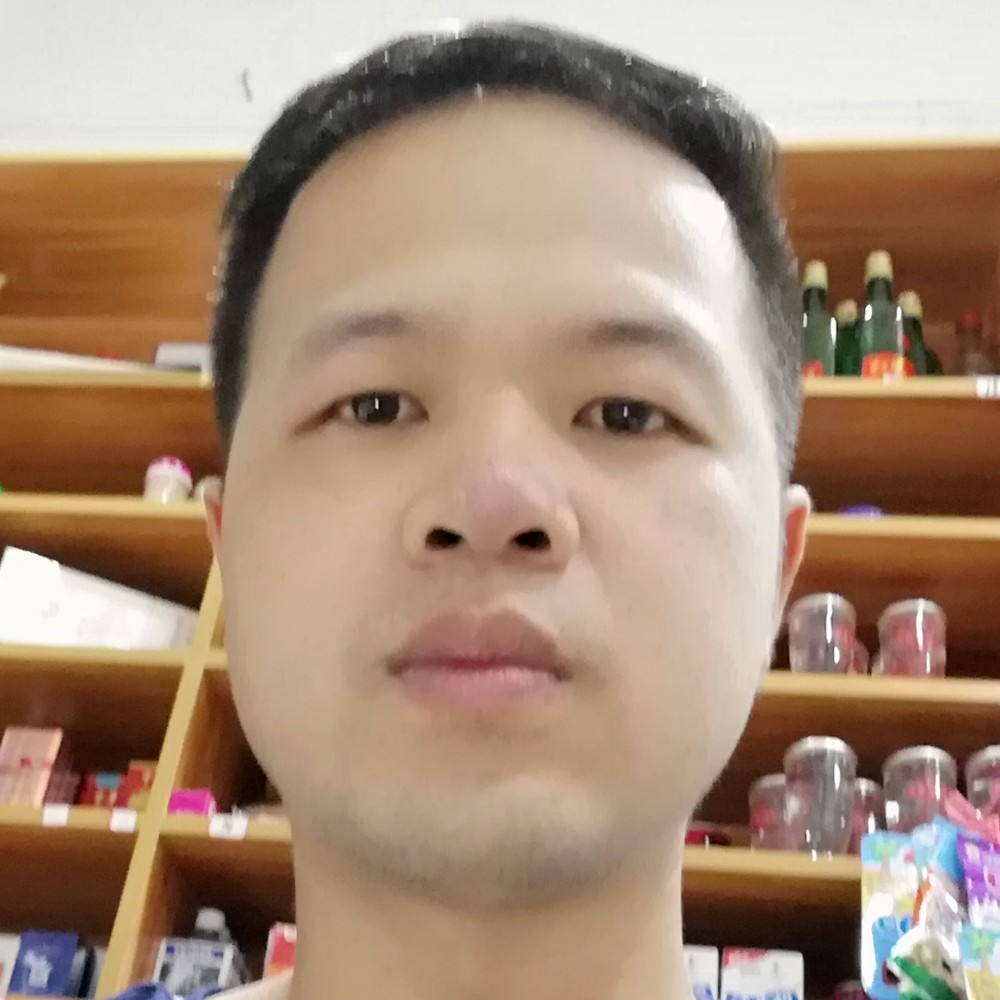 贺一凡的照片