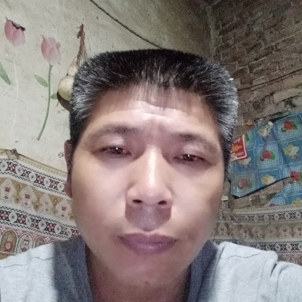唇膏拾忆生动的照片