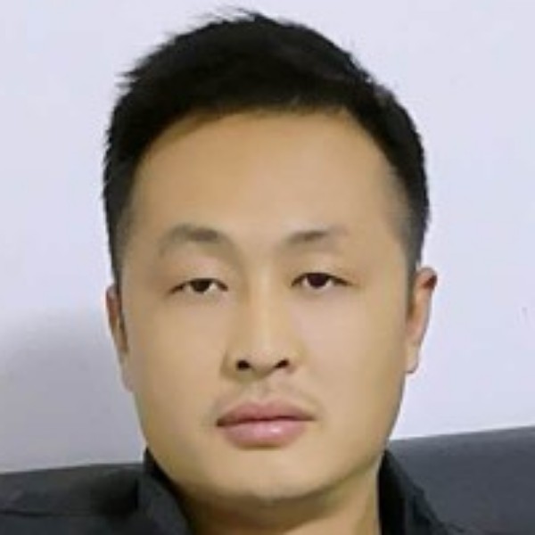 廖小东的照片