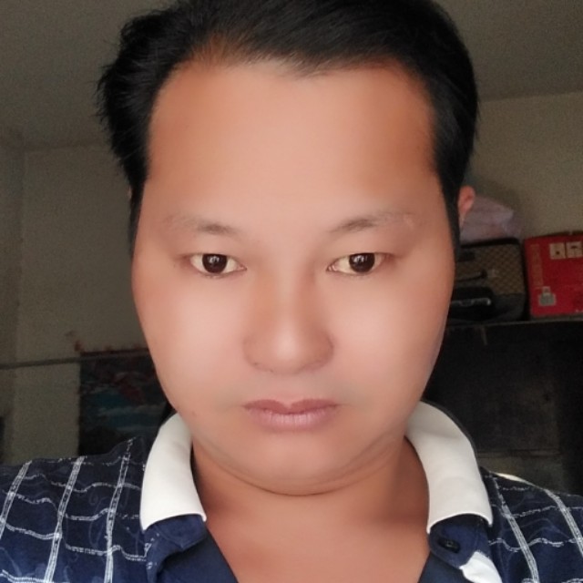 白云痴情的照片