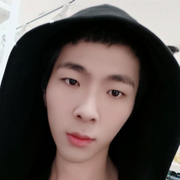 屈服于温柔的照片