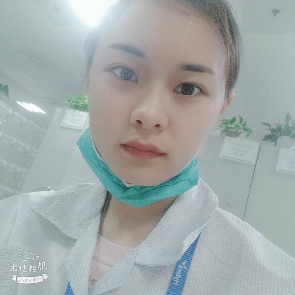 唯一的等待花瓣的照片