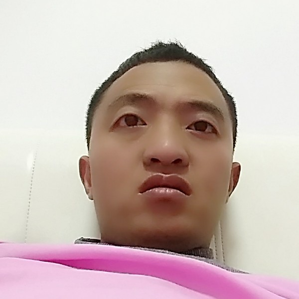 黄孝勇的照片