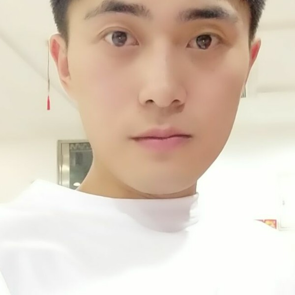 心劫蹁跹无垠的照片
