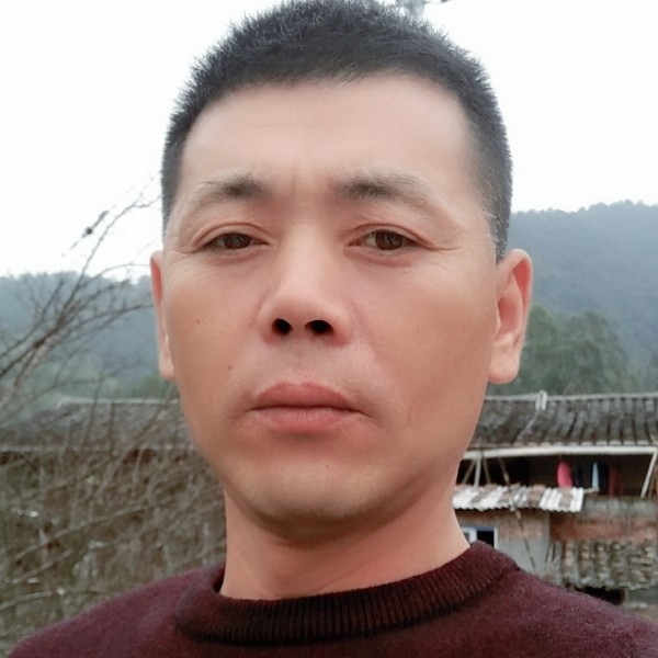 张华升的照片