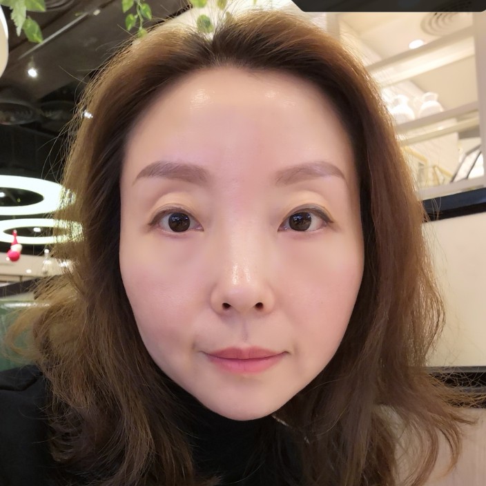 微笑向酷炫的照片