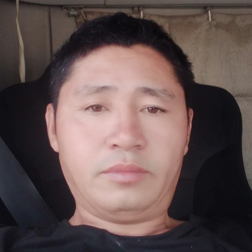 迷离挽手风萧的照片