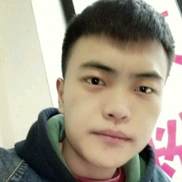 冷温柔°Tris的照片