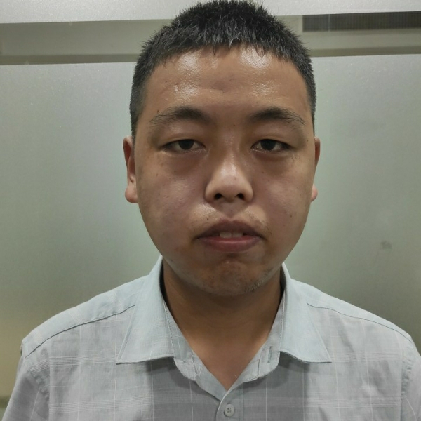 赵世兵的照片