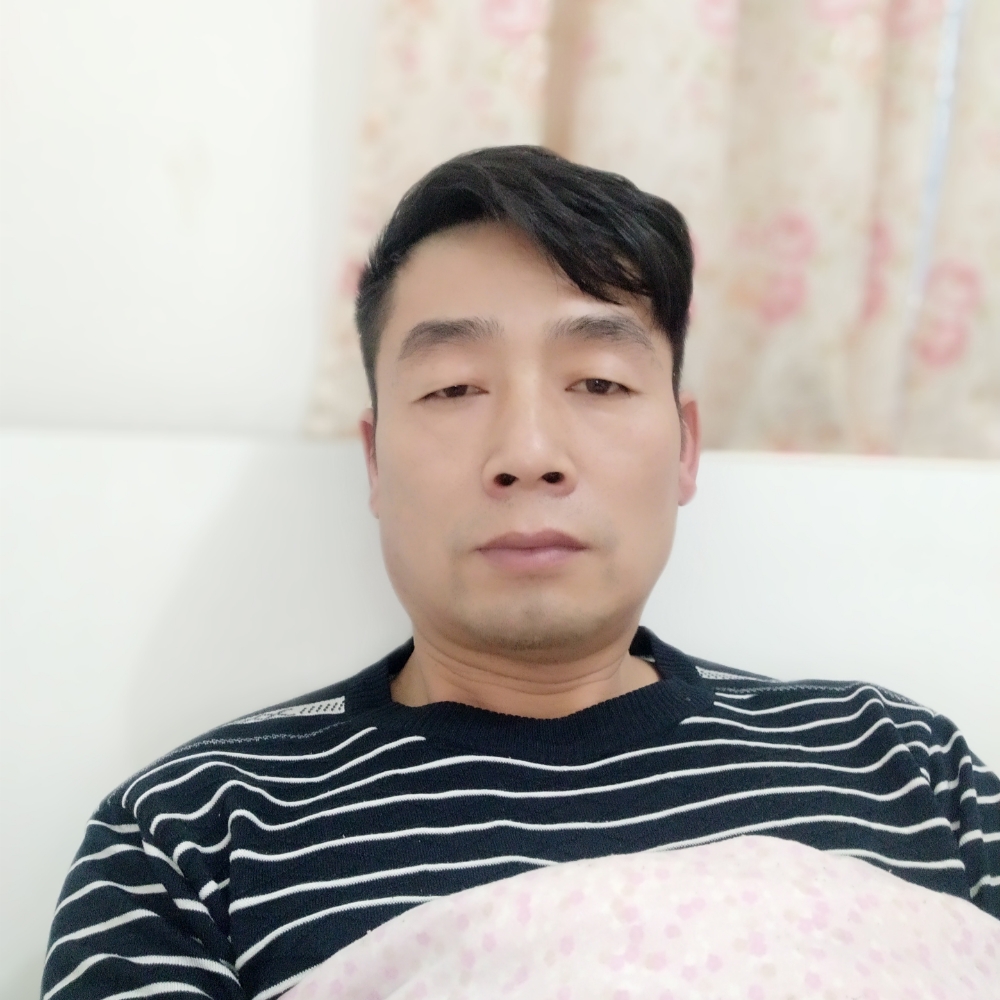 蝶衣挽手超级的照片