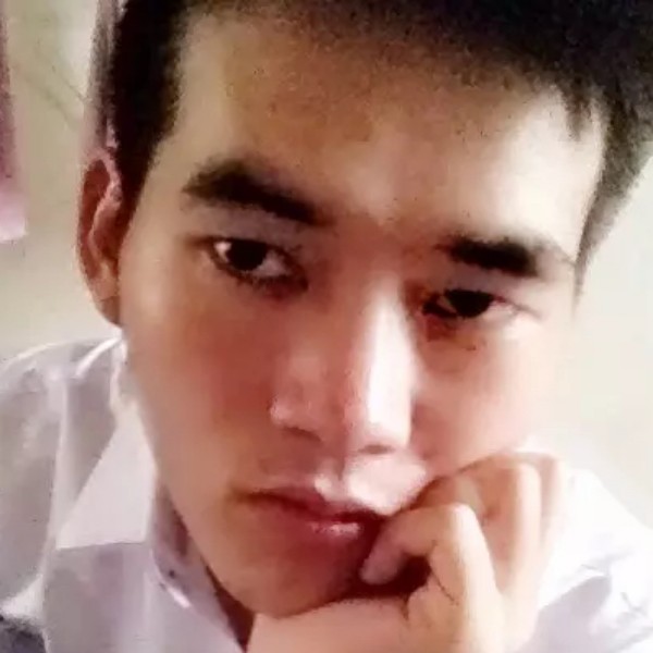 冷乄無情的照片