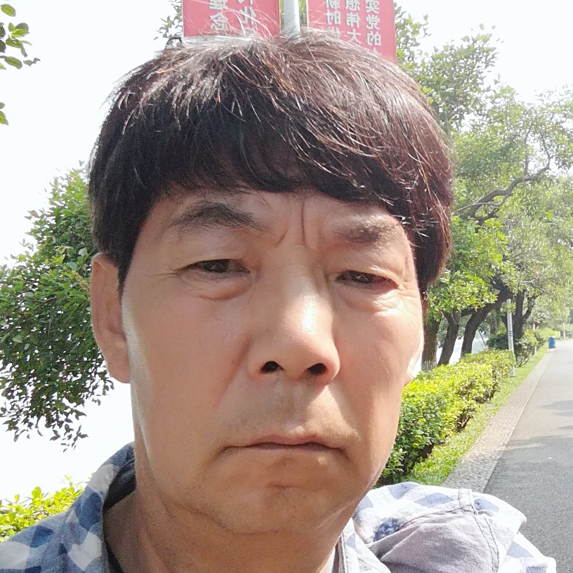 暧昧白开水的照片