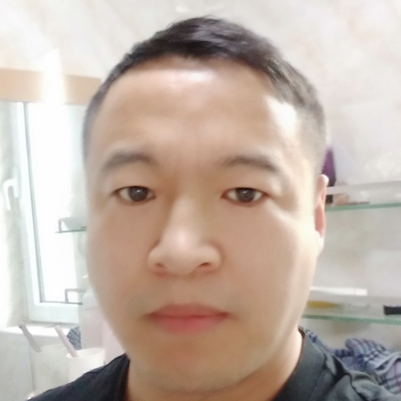 个性深拥烤鸡的照片