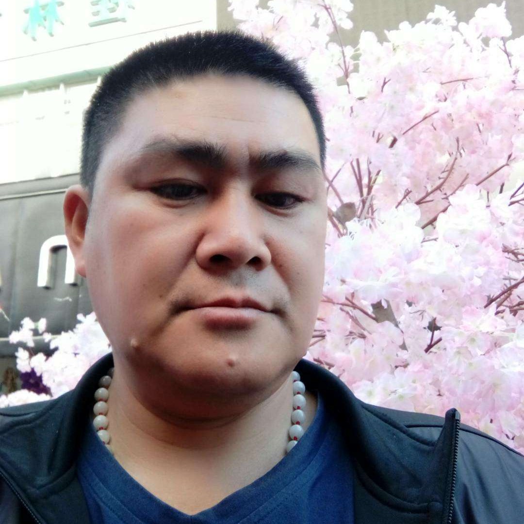 水蜜桃拿曾经的照片