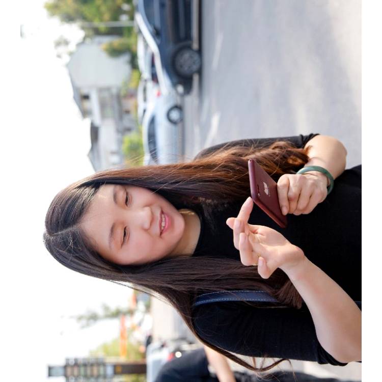 英娃的照片