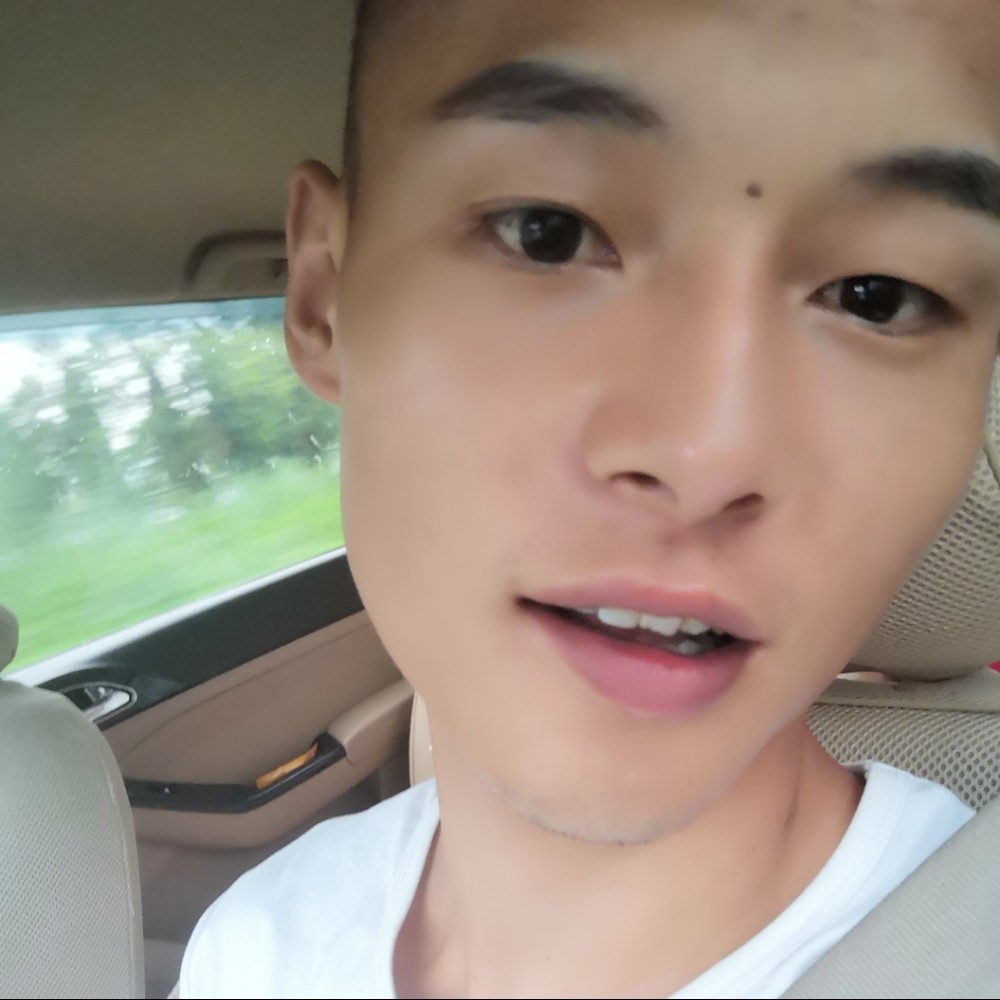 嘀嗒i的照片