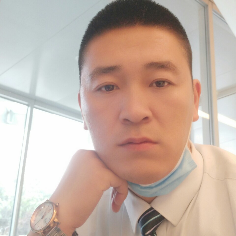 龙小少的照片