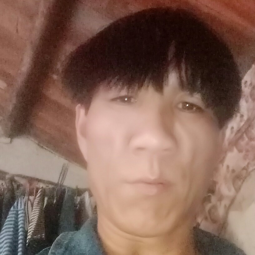 睫毛老实的照片