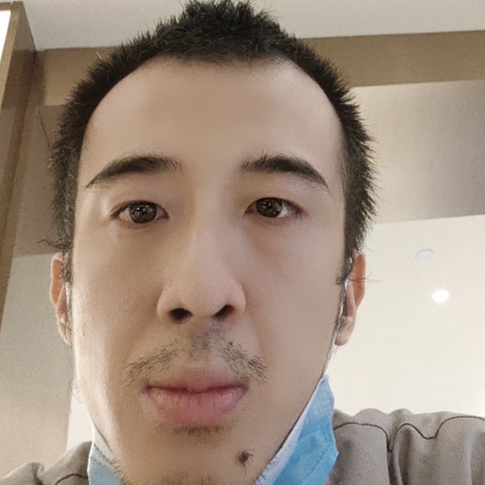 韩虓的照片