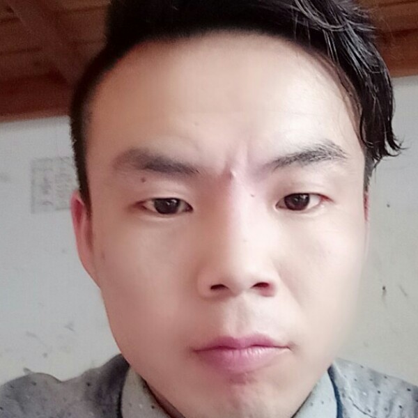 刘振昌的照片
