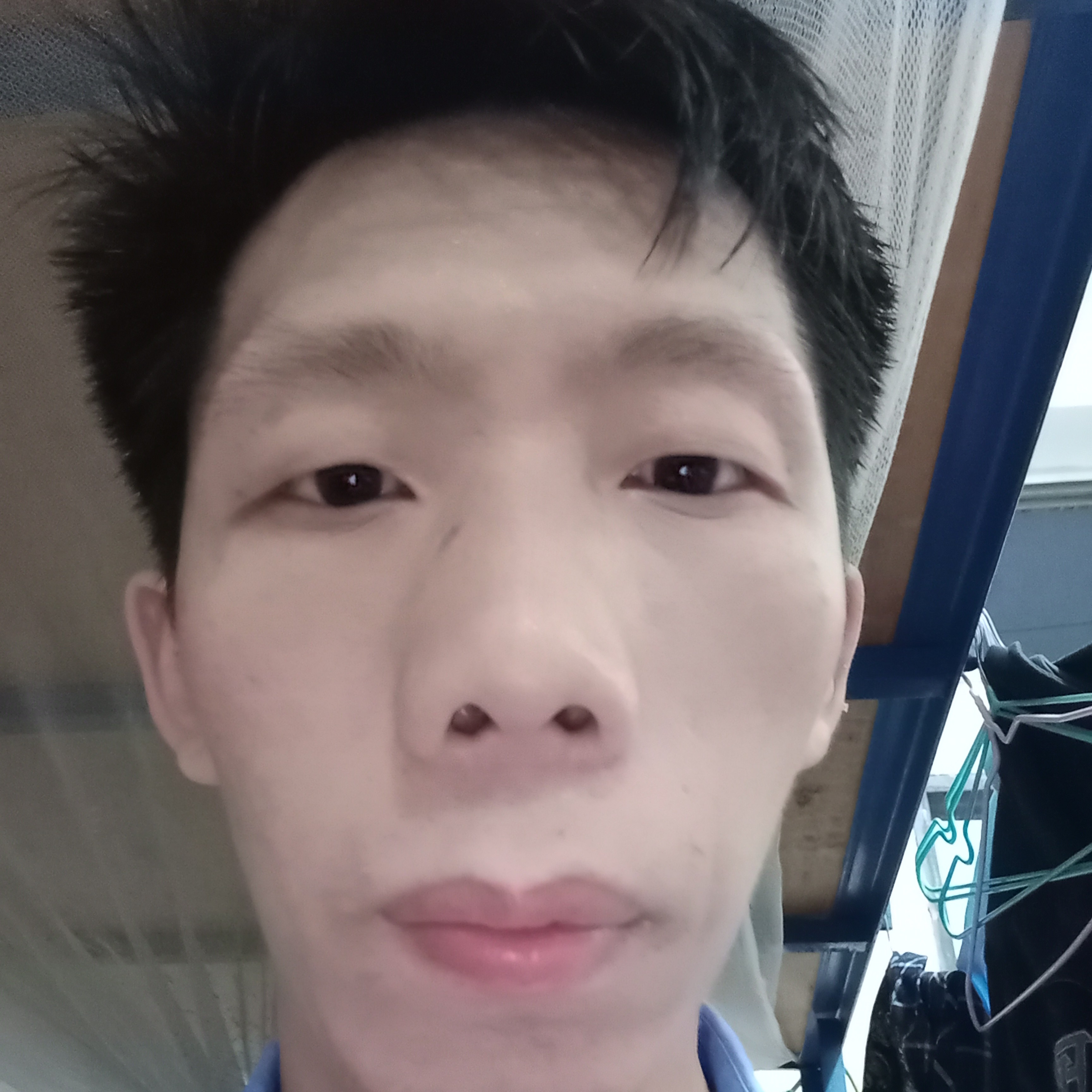 邓坤明的照片