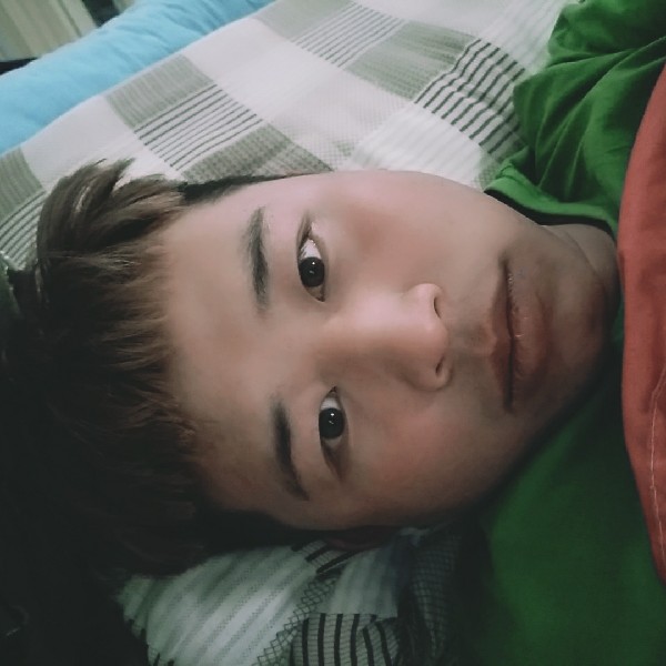 无须终有H的照片