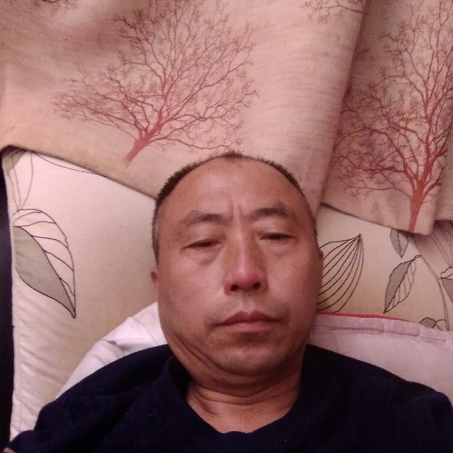 约约爱的照片