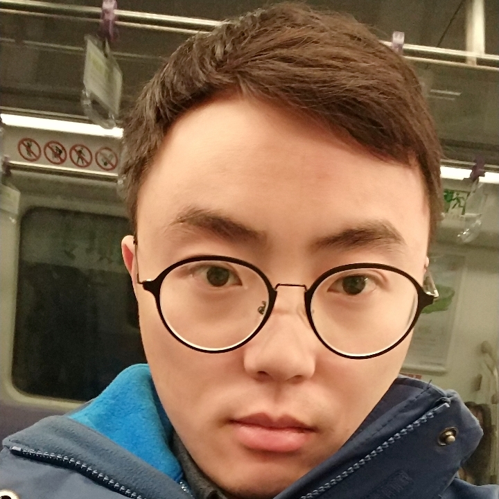 康斯坦丁的照片