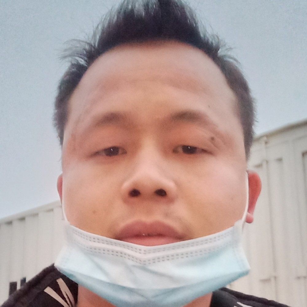 张坤洪的照片