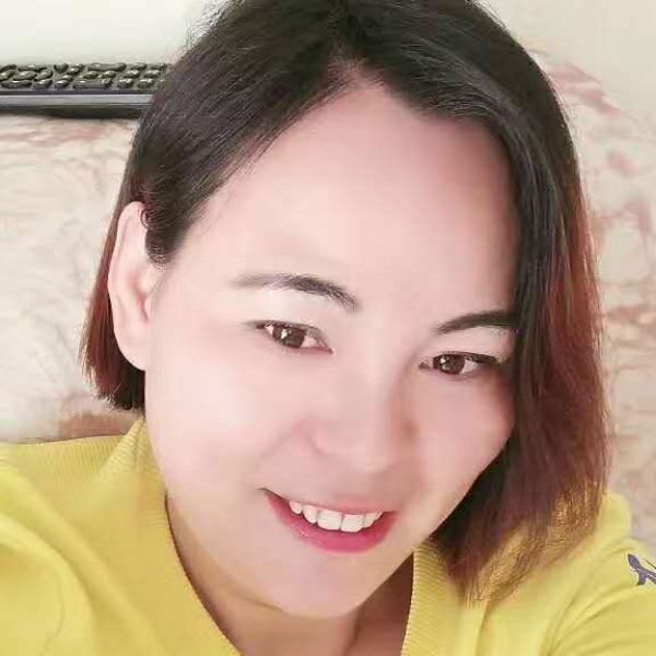 粗心倾心裙子的照片