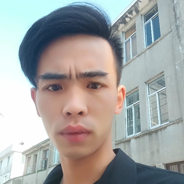 笨笨鸡翅的照片