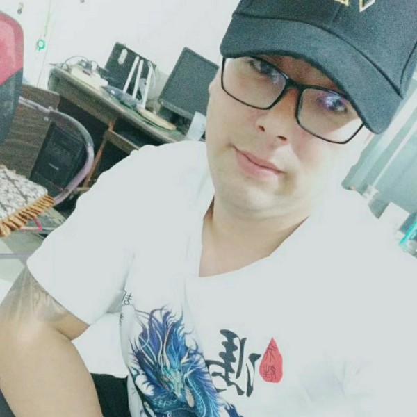 石头追寻的照片