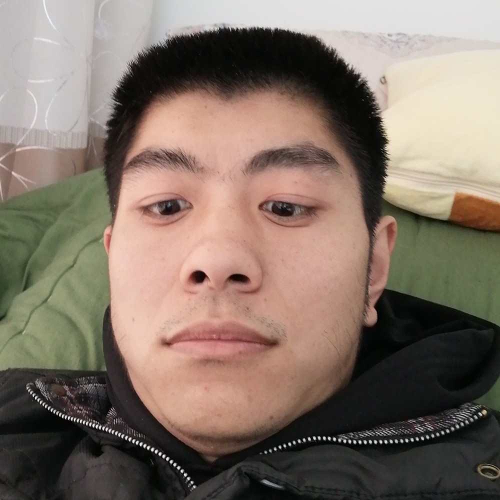 独寂白昼的照片