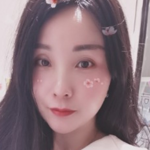 结实蹙眉香氛的照片