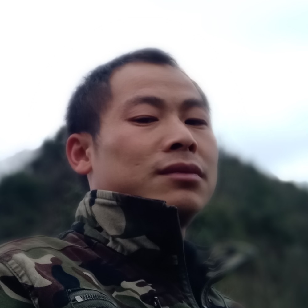 江小李的照片