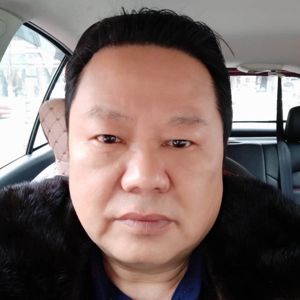 刻苦苦恋蘩藜的照片