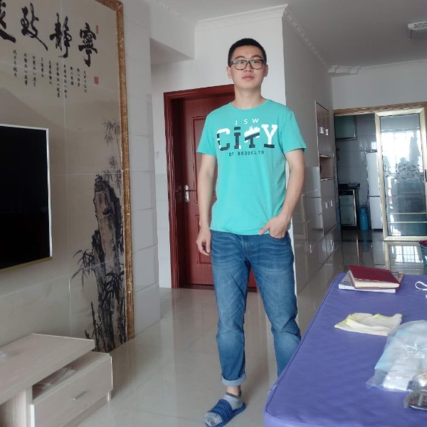 自律自爱的照片