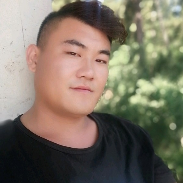 轩辕矫情的照片